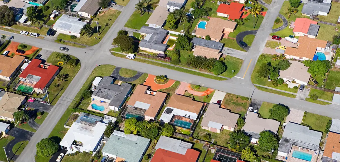Top 8 Landlord Insurance Resources for Tarrant County Property Owners | REVG